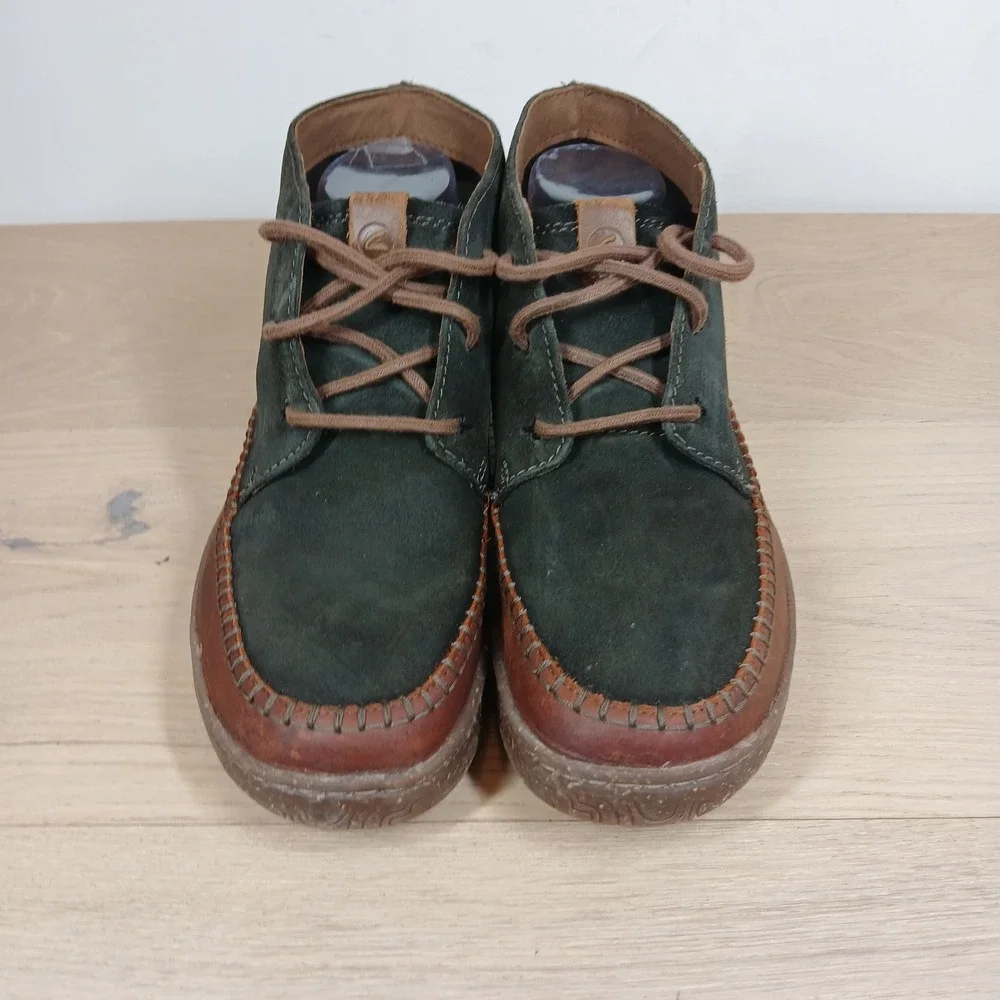 Clarks Originals Chukka Boots Mens 7.5 Green Leather Moc Toe Casual Boots